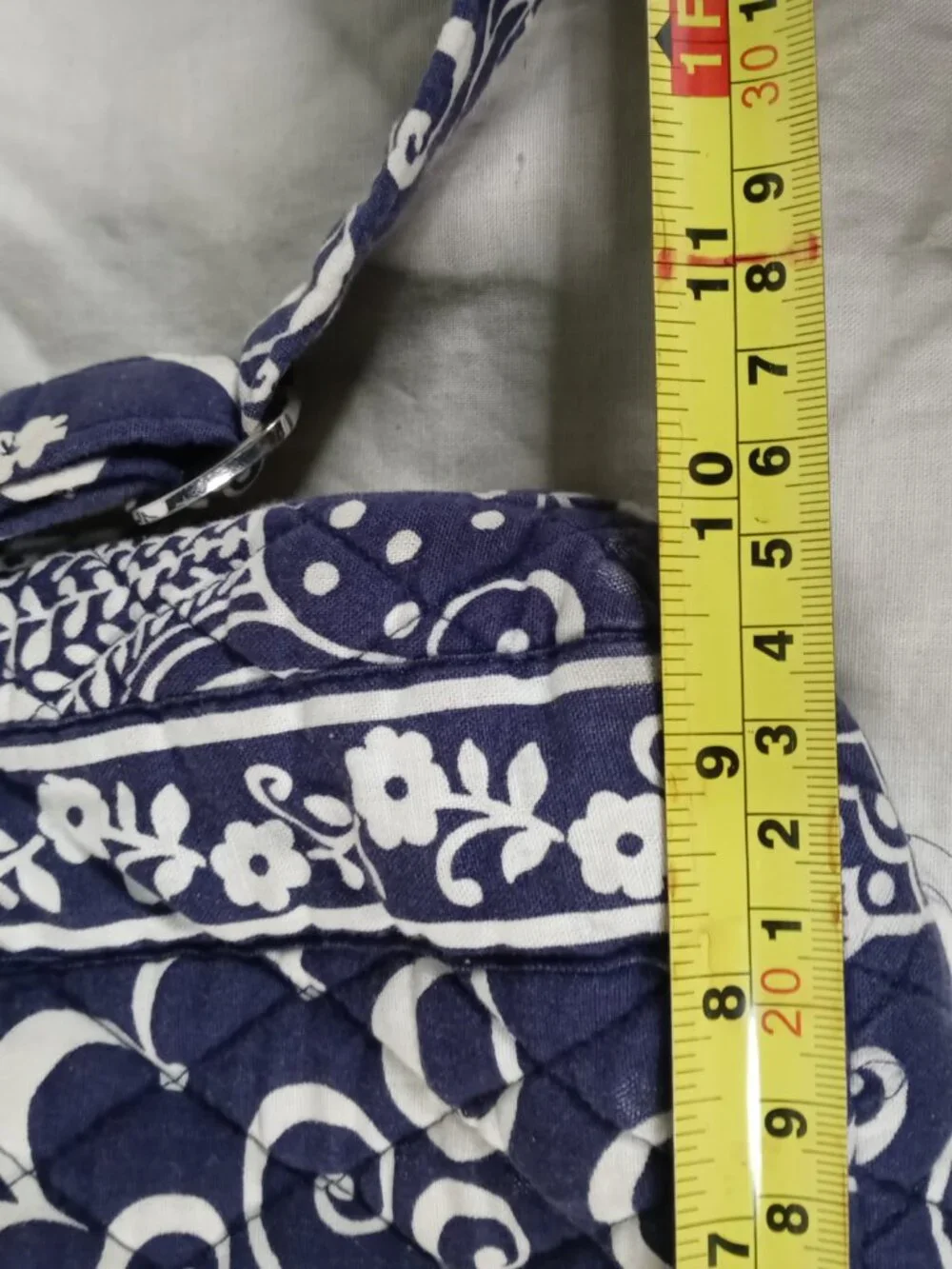 Vera Bradley Quilted Twirly Birds Navy Pattern Paisley Hipster Crossbody Purse